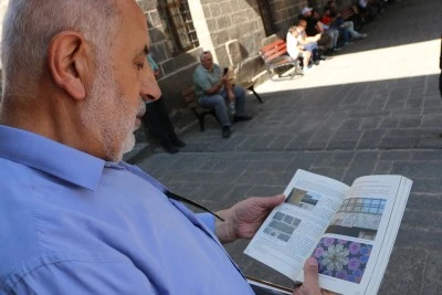 Diyarbakır'daki O Camide Gizemli Latince Kitabe