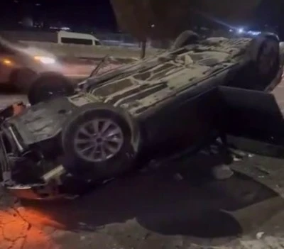 Diyarbakır-Elazığ Karayolunda Ara&ccedil; Takla Attı, 1 Yaralı