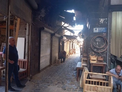 Diyarbakır’ın 60 Yıllık Çarşı Yalnızlığa Terk Edildi