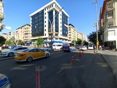 Diyarbakır'ın En İşlek Noktasında Silinen Yol &Ccedil;izgileri Endişe Yarattı