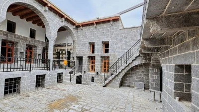 Diyarbakır&rsquo;ın Geleneksel Evleri Turizmin G&ouml;zdesi Haline Geliyor