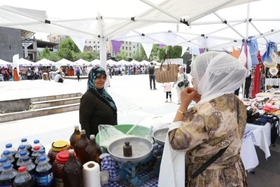 Diyarbakır'ın Kadınları Kalkınma Motoru Oluyor