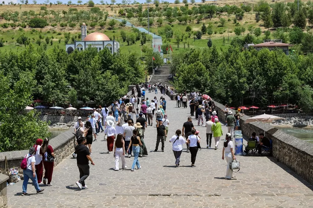 Diyarbakır’ın Tarihi Bölgelerine Yoğun İlgi