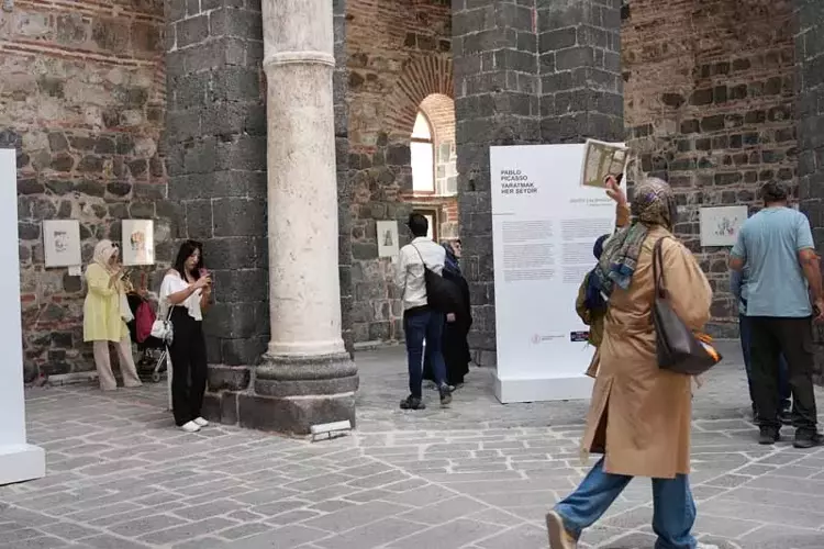 Diyarbakır Kültür Yolu Festivali'nde Picasso Rüzgarı