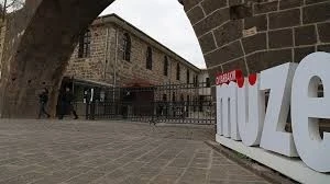 Diyarbakır Müzesi, Türkiye’nin En Kapsamlı Sahte Eserler Sergisini Hazırlıyor