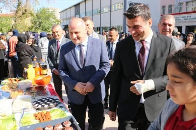 Diyarbakır Okullarından Gazze'ye Yardım Kampanyası: &quot;Savaş Sonrası Gazze'ye Nefes Olalım&quot;