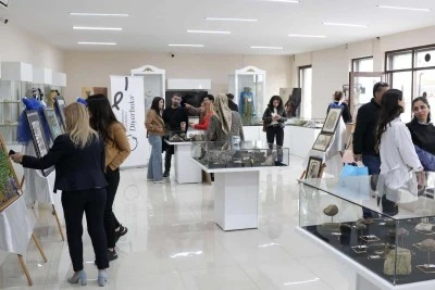 Diyarbakır Olgunlaşma Enstit&uuml;s&uuml;&rsquo;nden Harmoni Resim Sergisi