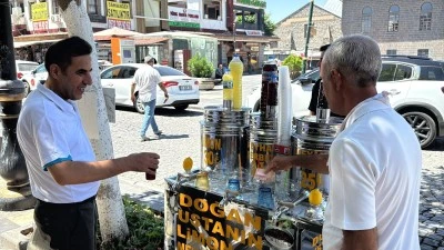 Diyarbakır sıcağında 32 yıllık gelenek