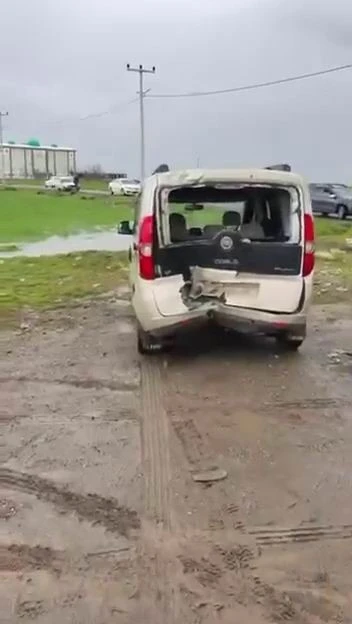 Diyarbakır-Silvan Karayolunda Motosikletle Ticari Ara&ccedil; &Ccedil;arpıştı: 1 Yaralı
