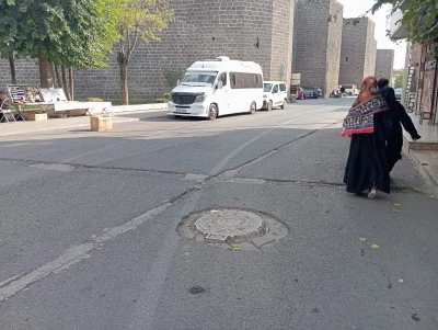 Diyarbakır Sur’da Kışa Hazırlıksız Cadde Tepkisi
