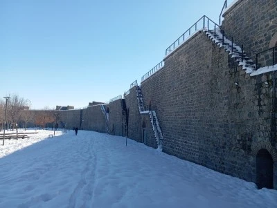 Diyarbakır Surları İ&ccedil;in Esnaftan Vatandaşlara Hayati Uyarı