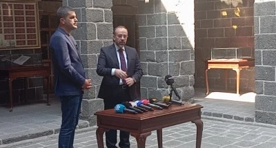 Diyarbakır Ulu Camii Avlusunda Anlamlı Çağrı