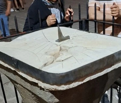 Diyarbakır Ulu Camii&rsquo;nde Asırları Aşan Zaman Tanığı