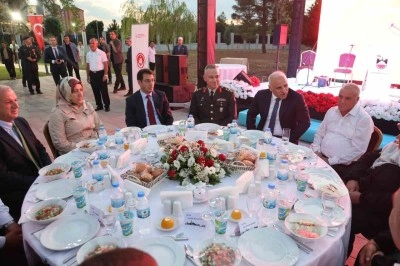 Diyarbakır'da şehit yakınları ve gaziler bir araya geldi