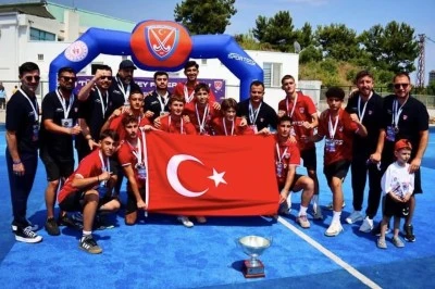 Diyarbakırlı Lokman Taşar Avrupa'nın Zirvesinde