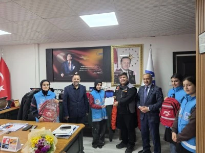 Diyarbakırlı &Ouml;ğrenciler Gazze İ&ccedil;in Tek Y&uuml;rek Oldu