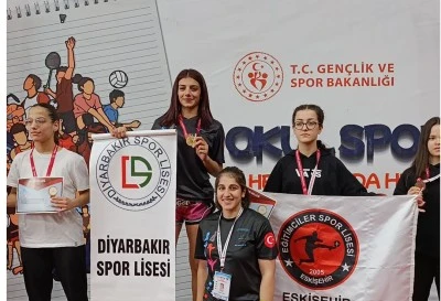 Diyarbakırlı Sporcu Sudenaz Karabulut Türkiye Şampiyonu Oldu