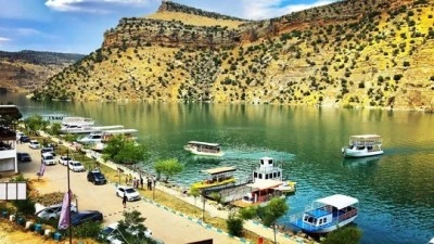 Diyarbakırlı Vatandaşlar Serinliği İlçelerde Arıyor