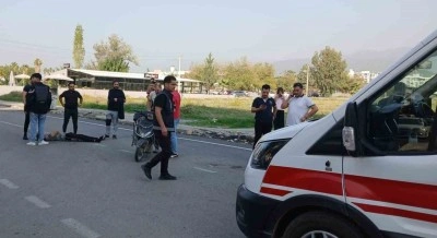 D&ouml;rtyol&rsquo;da trafik kazası: 2 yaralı
