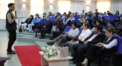 Sanal riskler ve akran zorbalığı ile m&uuml;cadele ele alındı