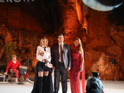 D&uuml;l&uuml;k&rsquo;te tarih, sanat ve moda ile buluştu