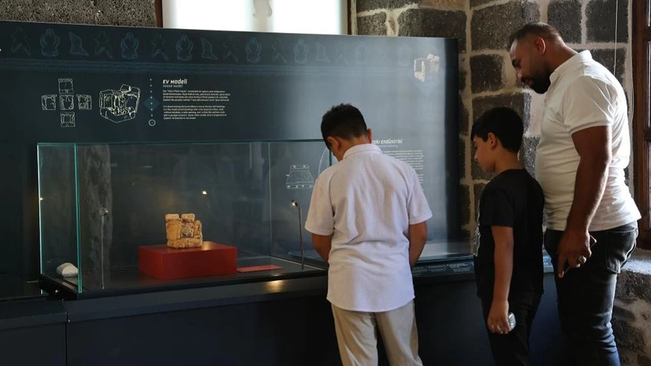 Dünyada Sadece Bir Tane Var O da Diyarbakır'da Sergileniyor