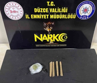 Düzce’de 26 yıl kesinleşmiş hapis cezası bulunan zanlı yakalandı