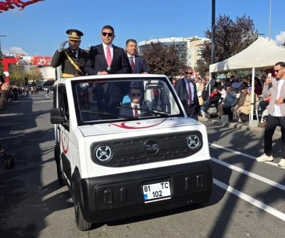 D&uuml;zce&rsquo;de Cumhuriyet Bayramı etkinliklerinde bir ilk yaşandı