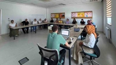 D&uuml;zce&rsquo;de sağlıklı hayat saatleri kapsamında iklim krizi eğitimi