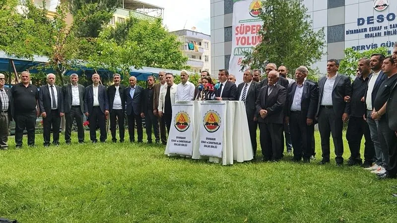 Ebedinoğlu&rsquo;ndan Esnafın Ekonomik Krizine Sert Uyarı