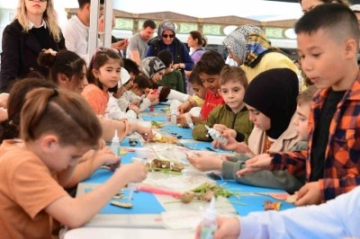 Edebiyatın kalbi 9 g&uuml;n boyunca Osmangazi&rsquo;de attı
