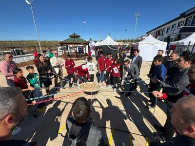 Eğil’de “Sağlıklı Çocuk, Sağlıklı Gelecek” Etkinliğiyle Öğrencilere Sağlık Bilinci Aşılandı