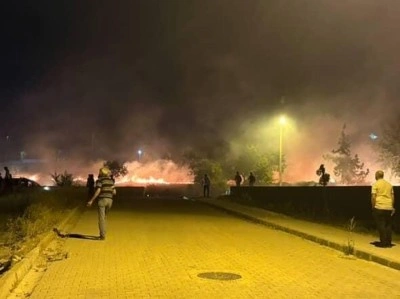 Elazığ’da otluk alanda yangın