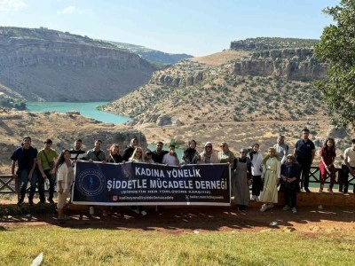 Komşu ilin kadınları ve gençleri Diyarbakır’ı gezdi