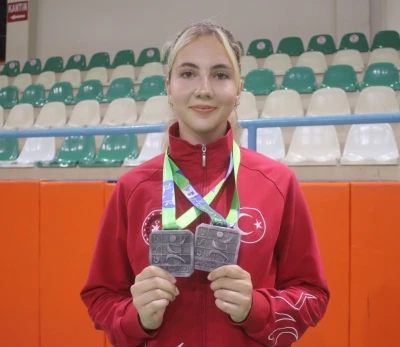 Elif Naz Kara&rsquo;nın yeni hedefi d&uuml;nya şampiyonluğu