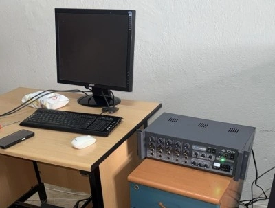 Emekli eczacıdan köy okuluna anlamlı destek