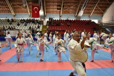 Emniyet amiri tatamiye çıktı