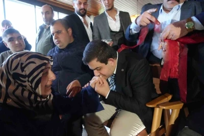 Engelleri aştılar, vatana asker oldular