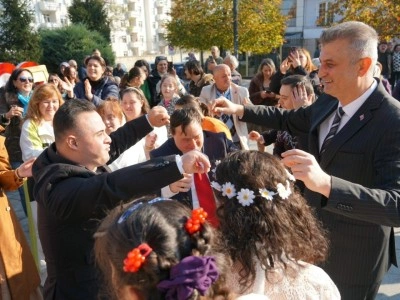 Engelliler günü mesajı: "Bir gün değil, her gün beraberiz"