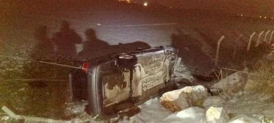 Ergani&rsquo;de Takla Atan Otomobilde 2 Kişi Yaralandı