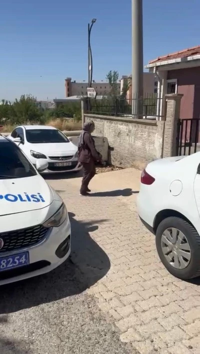 Ergani&rsquo;de &Ouml;ğrenciyi Polis Ekipleriyle Son Dakikada Sınava Yetişti
