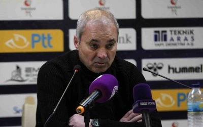Erkan Sözeri: "Amatör Lig tadında bir hakem oynadı"