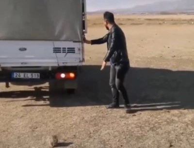 Erzincan’da ehliyet sınavı öncesi komik anlar yaşandı