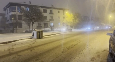 Erzincan&rsquo;da kar yağışı