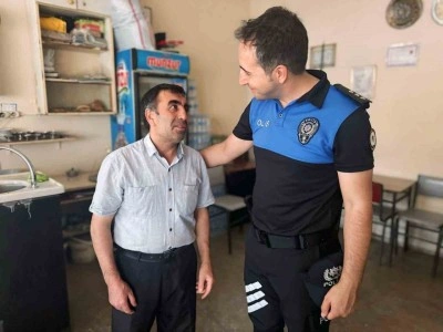 Polisten esnafa güvenlik bilgilendirmesi