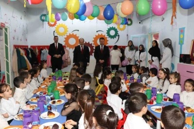 Erzurum’da minikler tekne orucu iftarında buluştu