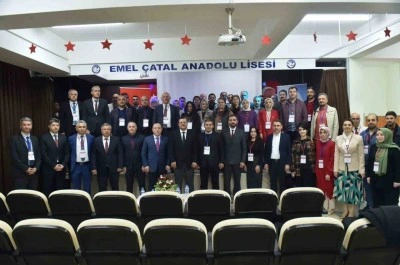 Erzurum’da ‘Öğretmenlerin bakış açısıyla eğitimde öne çıkan konular’ çalıştayı