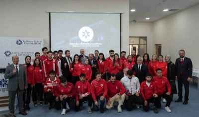 Erzurum Teknik &Uuml;niversitesi, &Uuml;NİLİG T&uuml;rkiye şampiyonluğunu kutladı