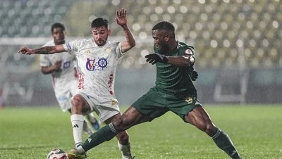 Esenler Erokspor Evinde Yıkıldı: Amedspor ile puan farkı 4'te cıktı 