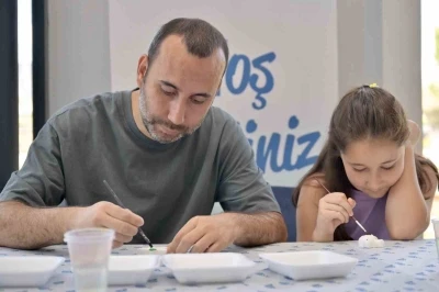 Esenyurt&rsquo;ta babalar ve &ccedil;ocukları sanatla buluştu